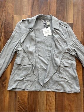 BB Dakota Woman’s Size S Light Gray Open-Front Utility Jacket NWT